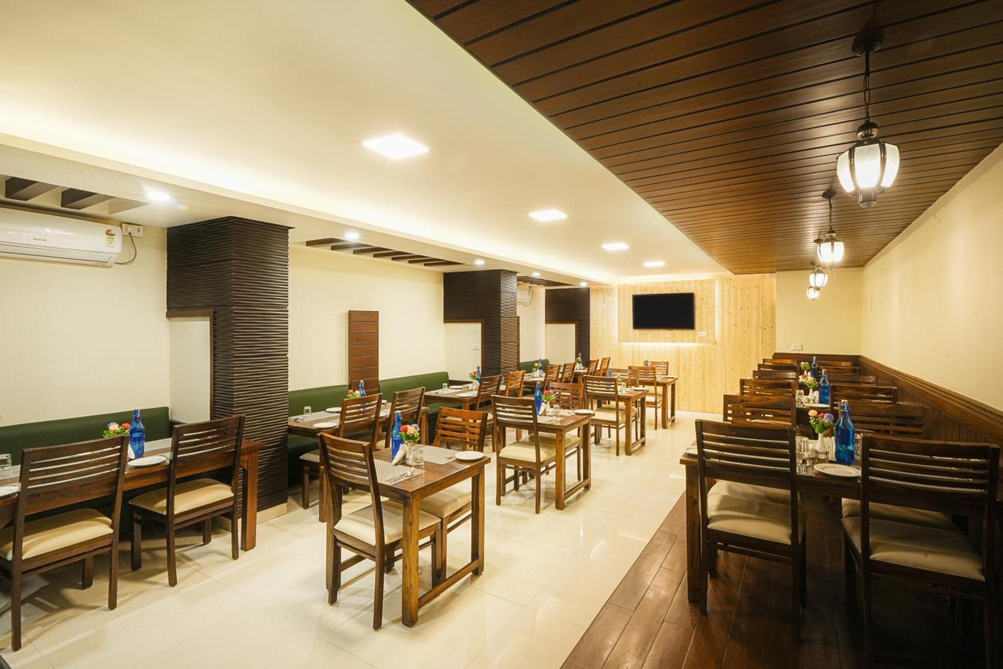 Zip By Spree Hotels Bella Heights Mcleodganj ダラムシャーラー エクステリア 写真