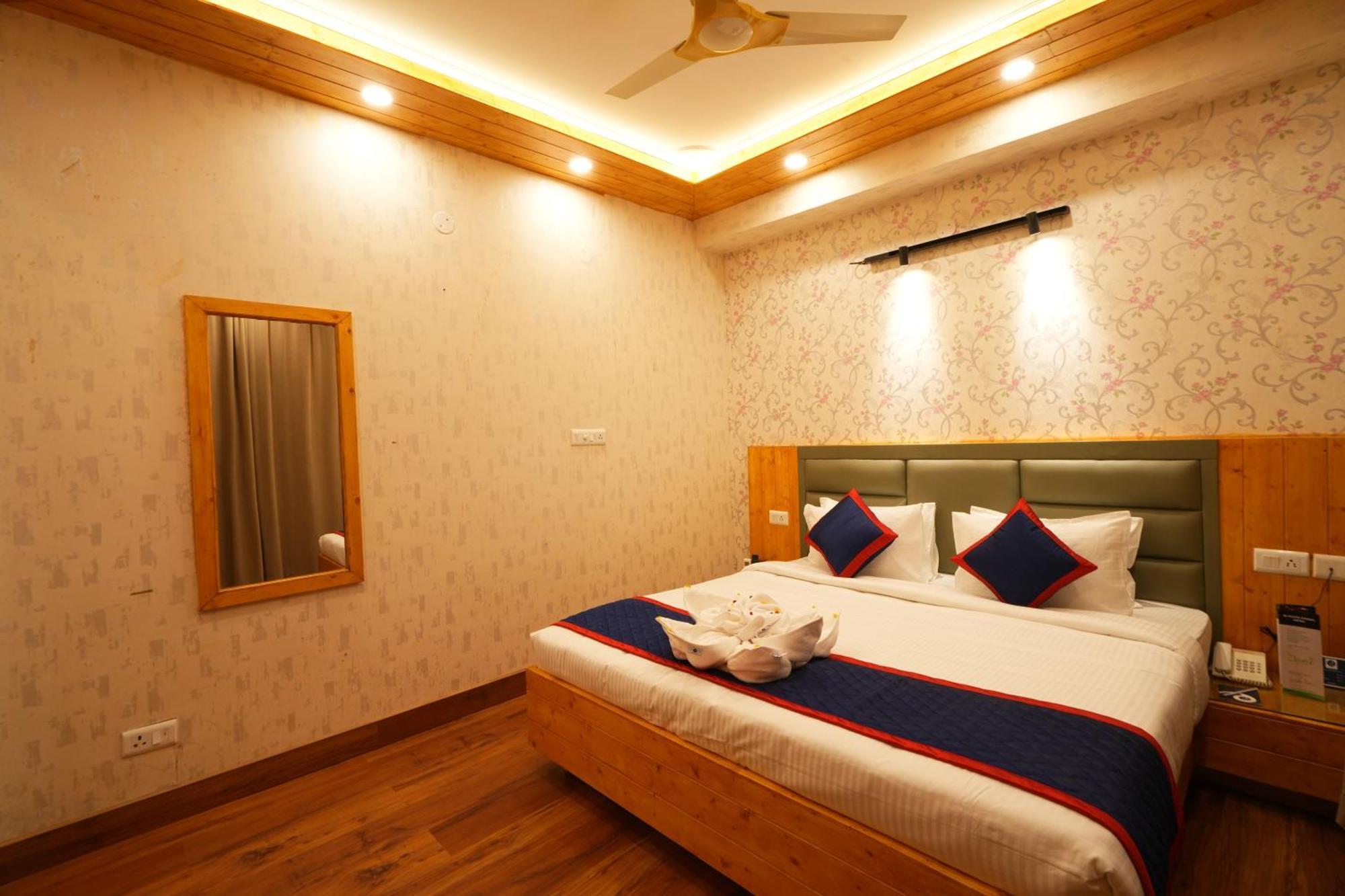 Zip By Spree Hotels Bella Heights Mcleodganj ダラムシャーラー エクステリア 写真
