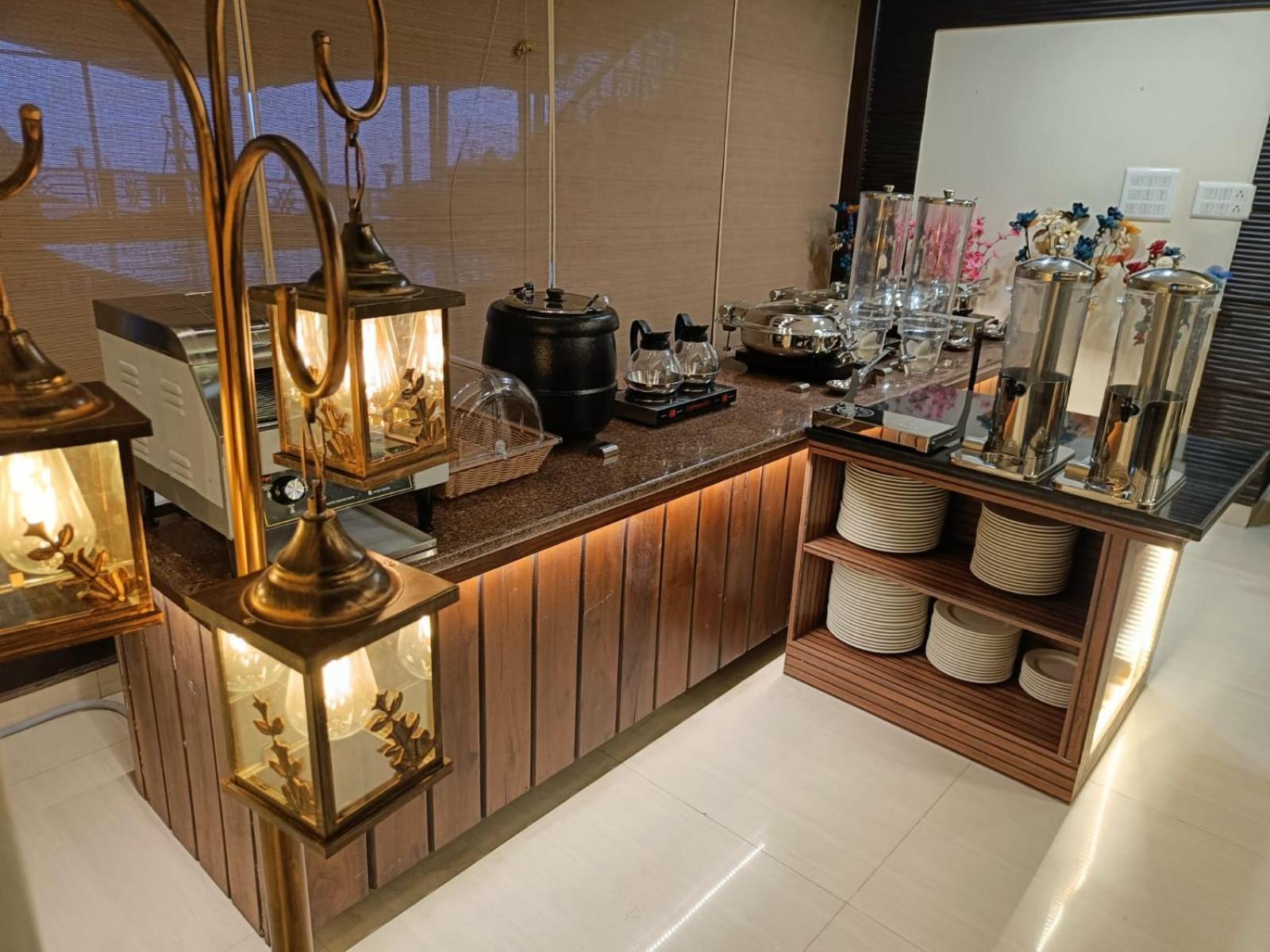 Zip By Spree Hotels Bella Heights Mcleodganj ダラムシャーラー エクステリア 写真