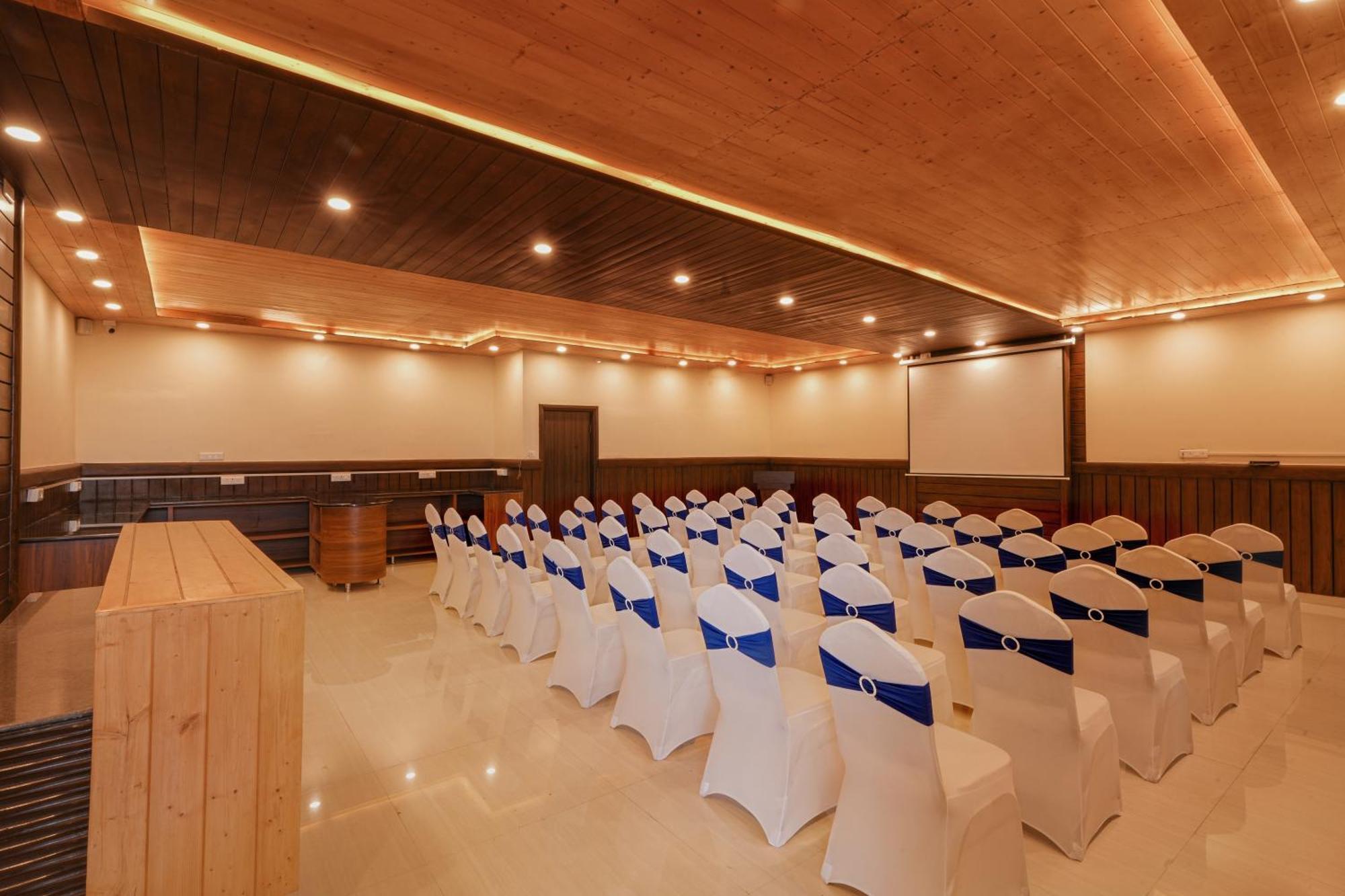 Zip By Spree Hotels Bella Heights Mcleodganj ダラムシャーラー エクステリア 写真